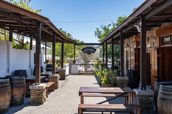 600 m² Commercial space