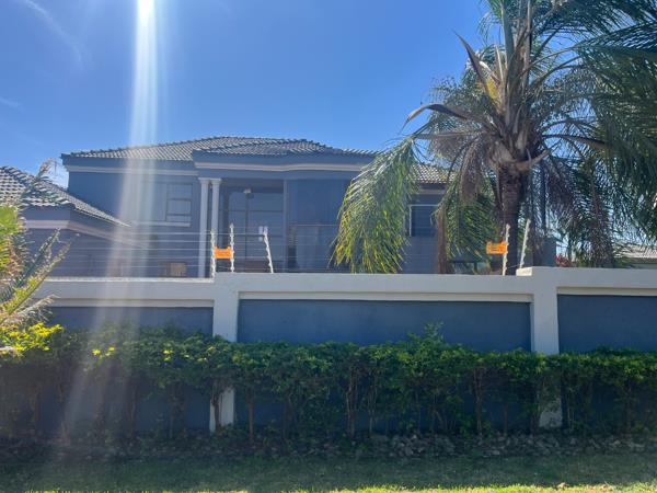 6 Bedroom House