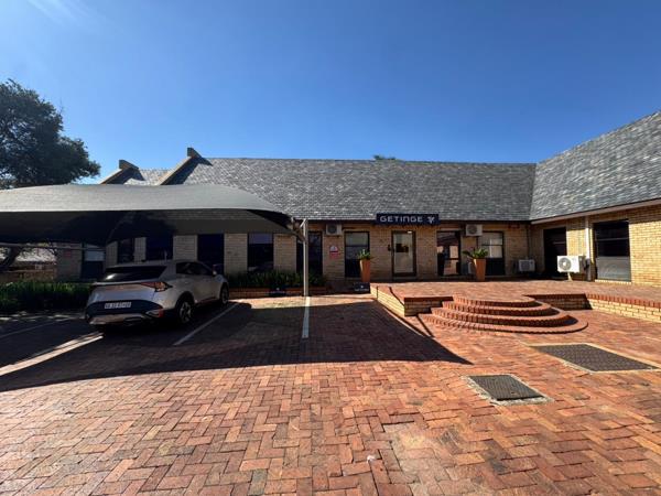 585  m² Commercial space