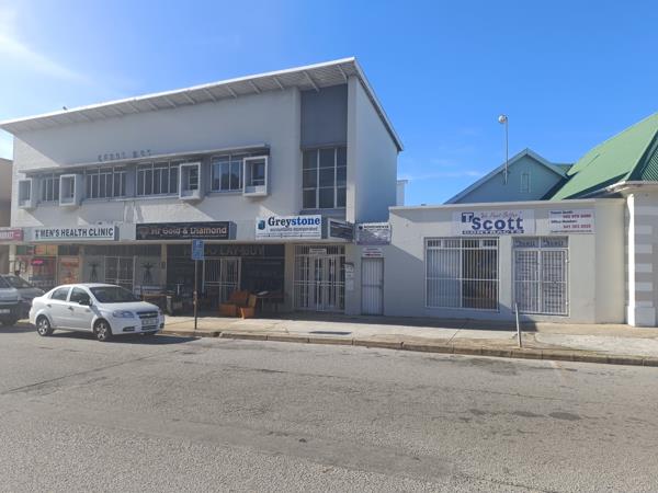 800  m² Commercial space