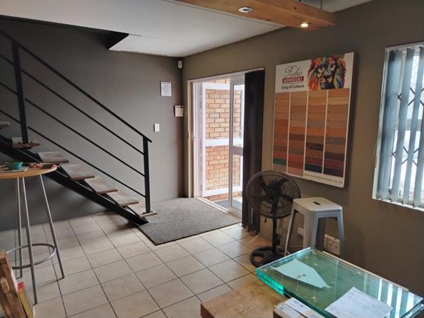 577  m² Industrial space