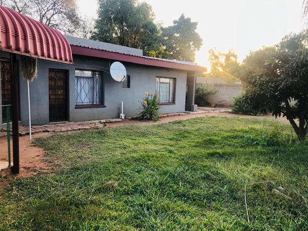 10 Bedroom House