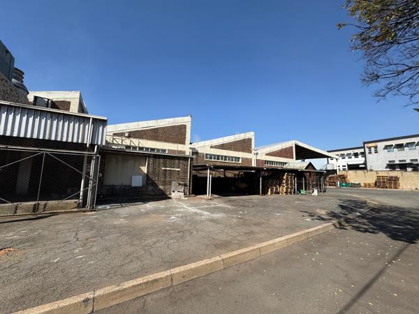 3 650 m² Industrial space