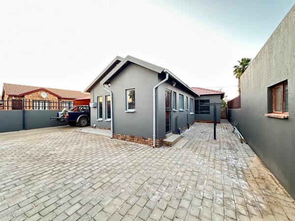 1 Bedroom Garden Cottage