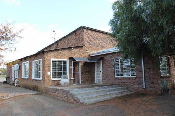 400  m² Commercial space