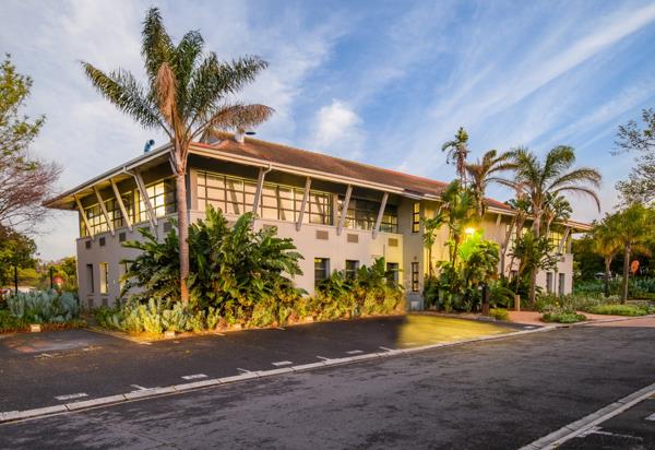 470.6  m² Office Space