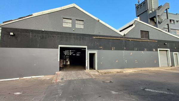 940  m² Industrial space