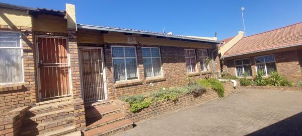 2 Bedroom Townhouse