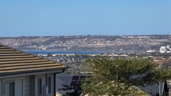 585 m² Land