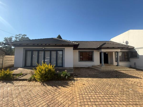 5 Bedroom House