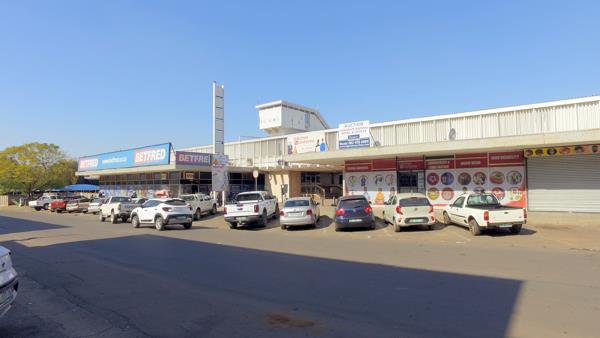 6 327  m² Commercial space