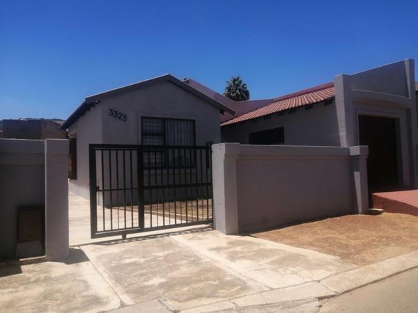 2 Bedroom House