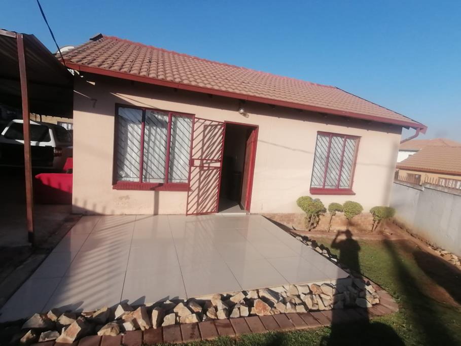 2 Bedroom House