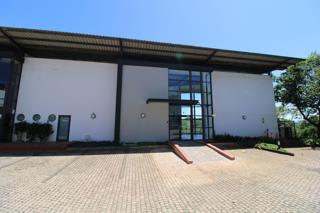 301  m² Commercial space