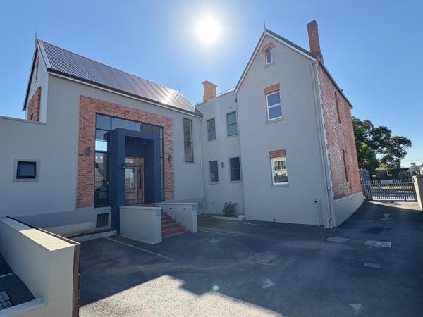 1 284 m² Commercial space