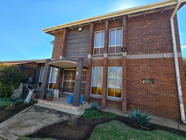 4 Bedroom House