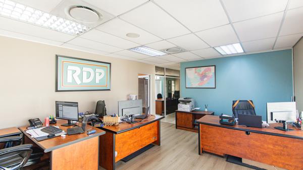 151  m² Office Space