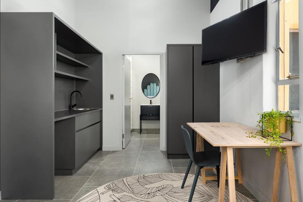 Bachelor apartment