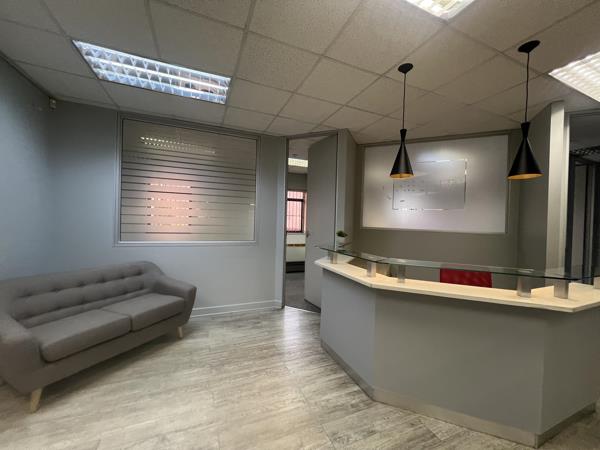 223  m² Commercial space