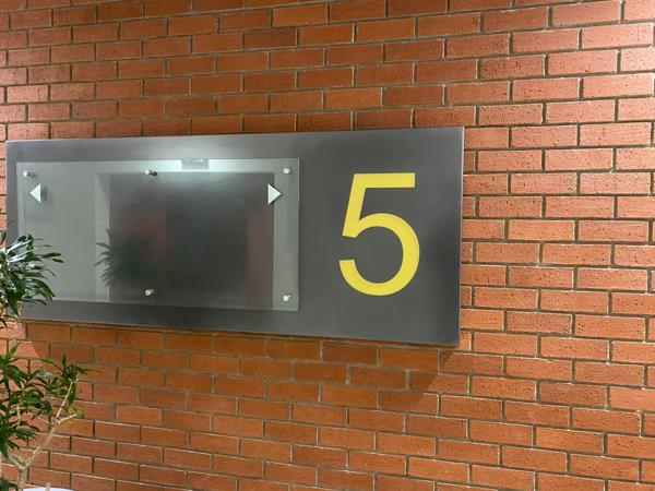 3 149  m² Office Space