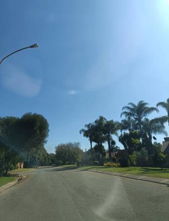 1 630 m² Land