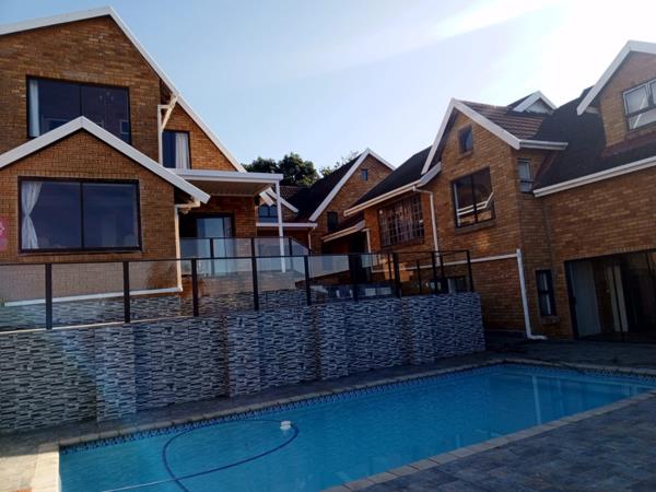 9 Bedroom House