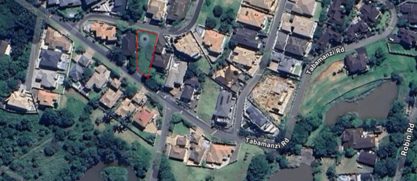 715 m² Land