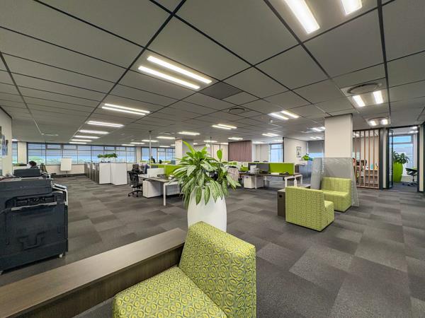 1 679 m² Commercial space