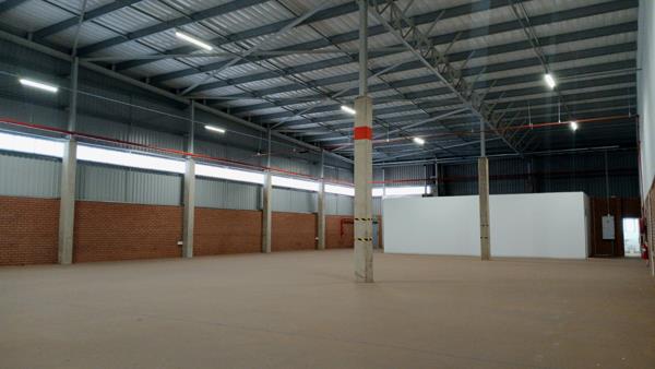 676  m² Commercial space