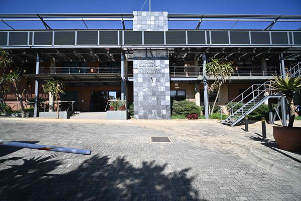 4 000 m² Commercial space