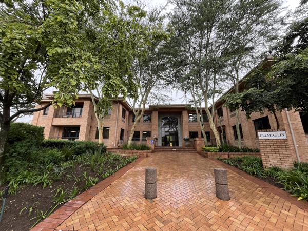 210.6  m² Commercial space