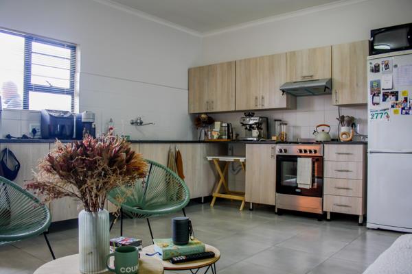 2 Bedroom Flat