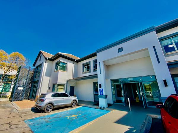 330 m² Office Space
