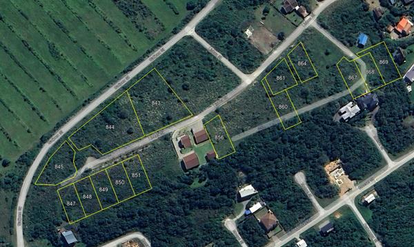 800 m² Land