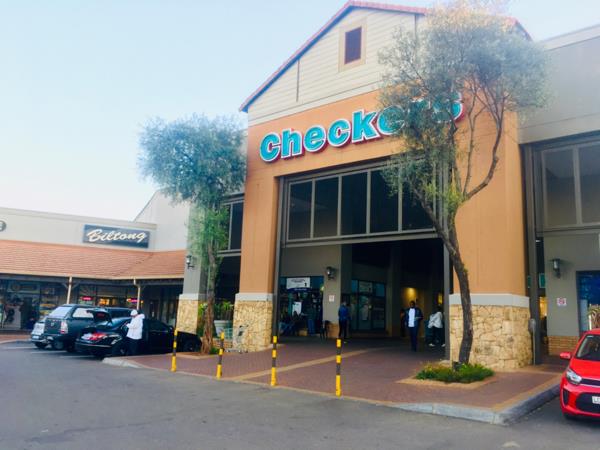 150  m² Commercial space