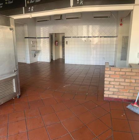 130 m² Retail Space