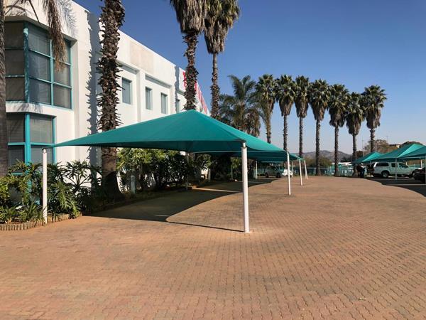 1 800  m² Industrial space