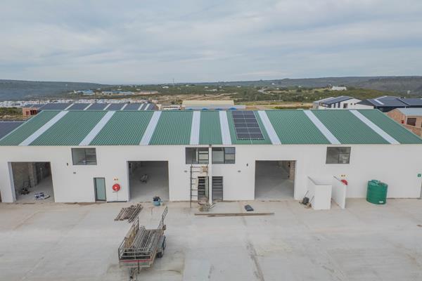 180  m² Industrial space