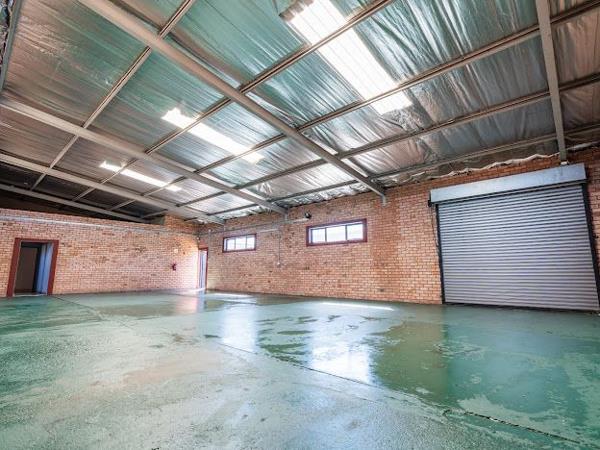 220 m² Industrial space