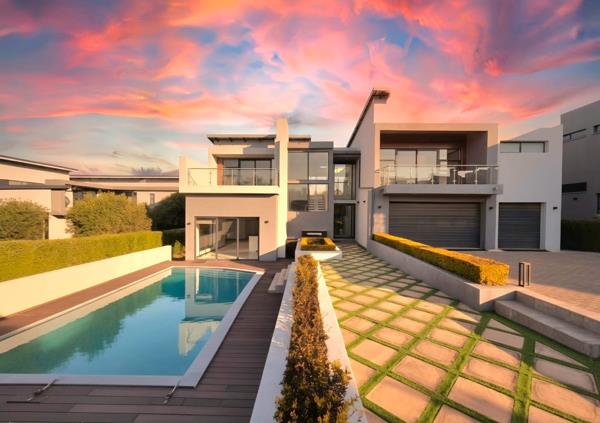 5 Bedroom House
