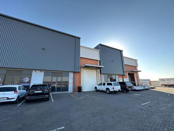 290  m² Industrial space