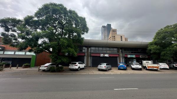 440 m² Commercial space