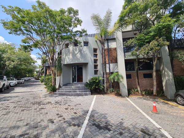 300  m² Commercial space