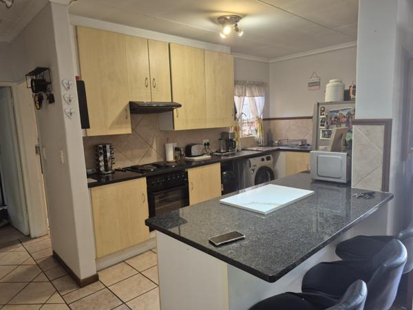 2 Bedroom Simplex