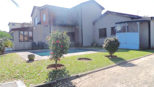 9 Bedroom House