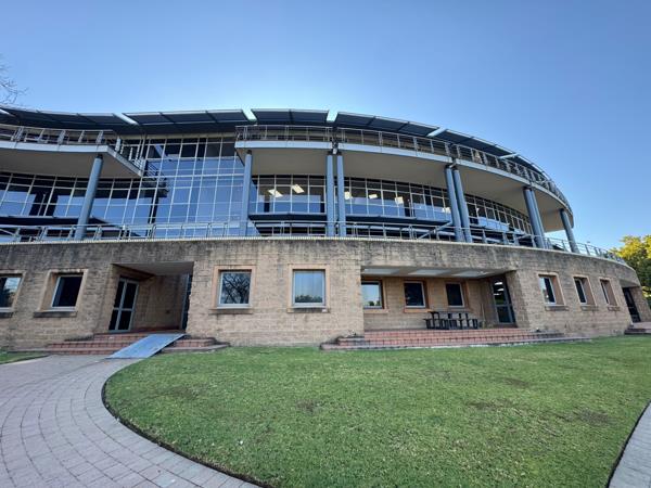 365 m² Commercial space