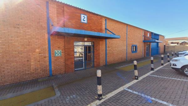 350  m² Industrial space