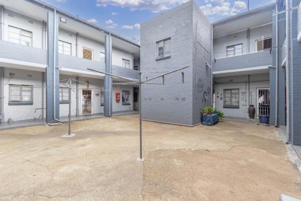 20 Bedroom Apartment