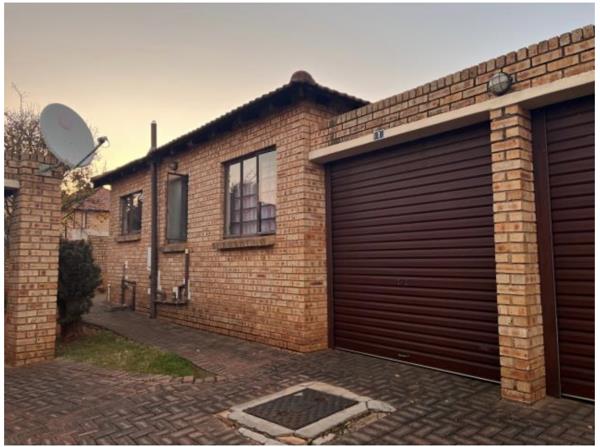 2 Bedroom Townhouse