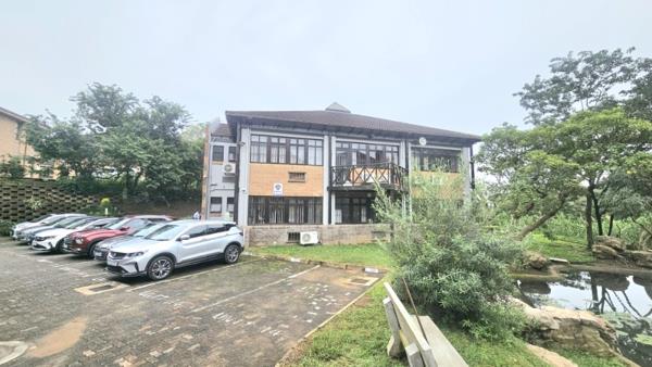 225  m² Office Space